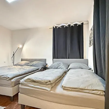 Apartamento Stylischer Stgt 11 Pers *