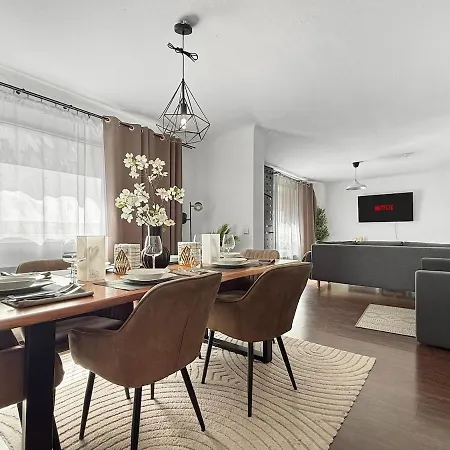 Stylischer Stgt 11 Pers *